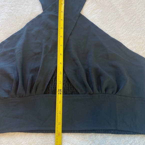 Black Cross Over Boho Style Halter Top Crop Top - Picture 5 of 9